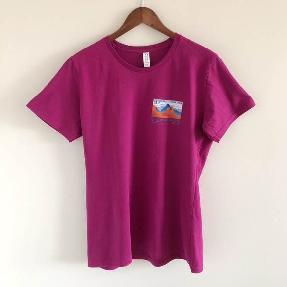 Port and Company Tops - Canyonlands National Park UT 100% Cotton Tee L
